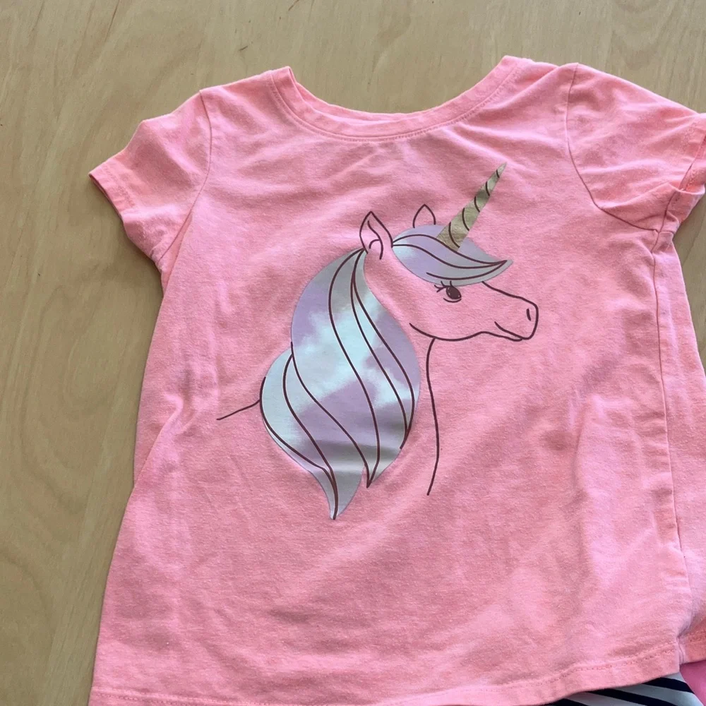OshKosh B'gosh Pink Unicorn‎ and Navy Striped Top size 5 plus Unicorn t-shirt